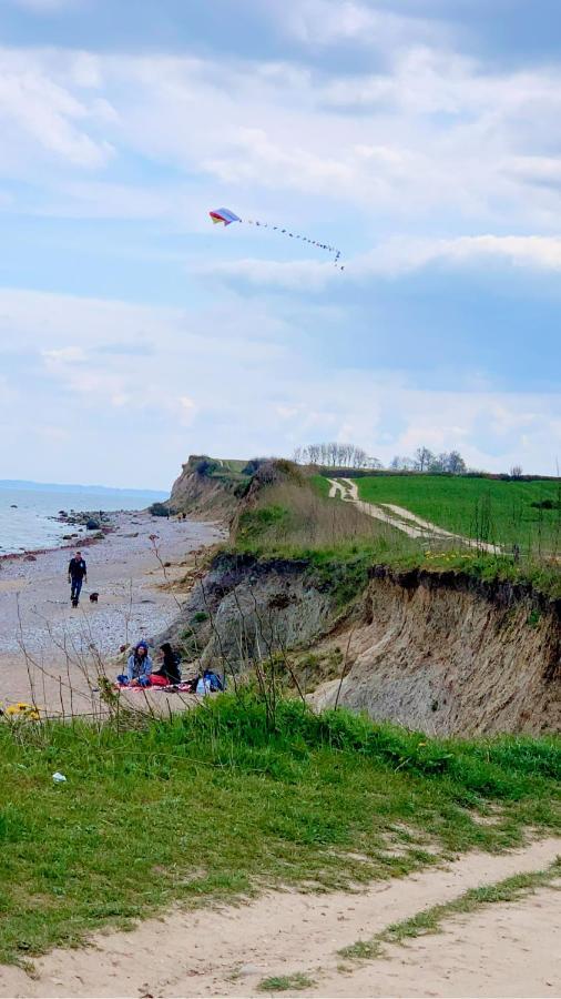 Segelund - Zeit Fuer Uns- Ruhige Und Sonnige Ferienwohnung Mit Terrasse Und Garten Nahe Strand Und Ostsee Schönhagen Exteriér fotografie