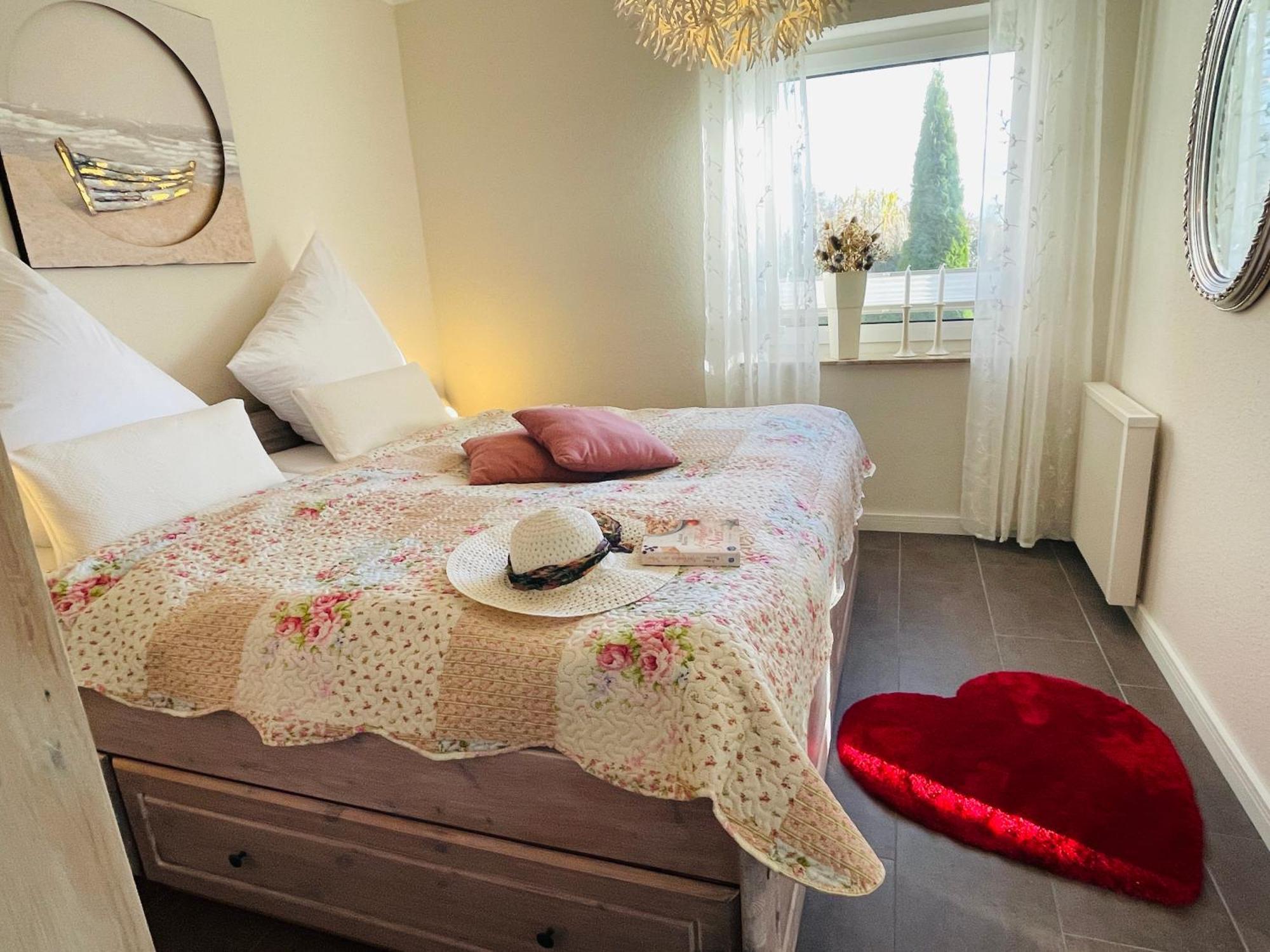 Segelund - Zeit Fuer Uns- Ruhige Und Sonnige Ferienwohnung Mit Terrasse Und Garten Nahe Strand Und Ostsee Schönhagen Exteriér fotografie